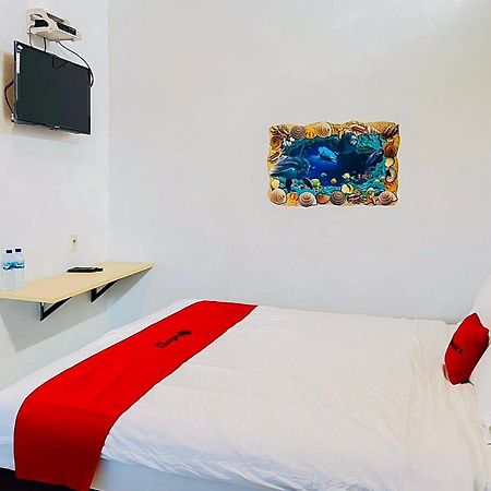Reddoorz At Damai Guest House Kabanjahe מראה חיצוני תמונה